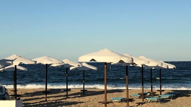 Beach Apartment No 17 Άγιος Κωνσταντίνος και Ελένη Εξωτερικό φωτογραφία